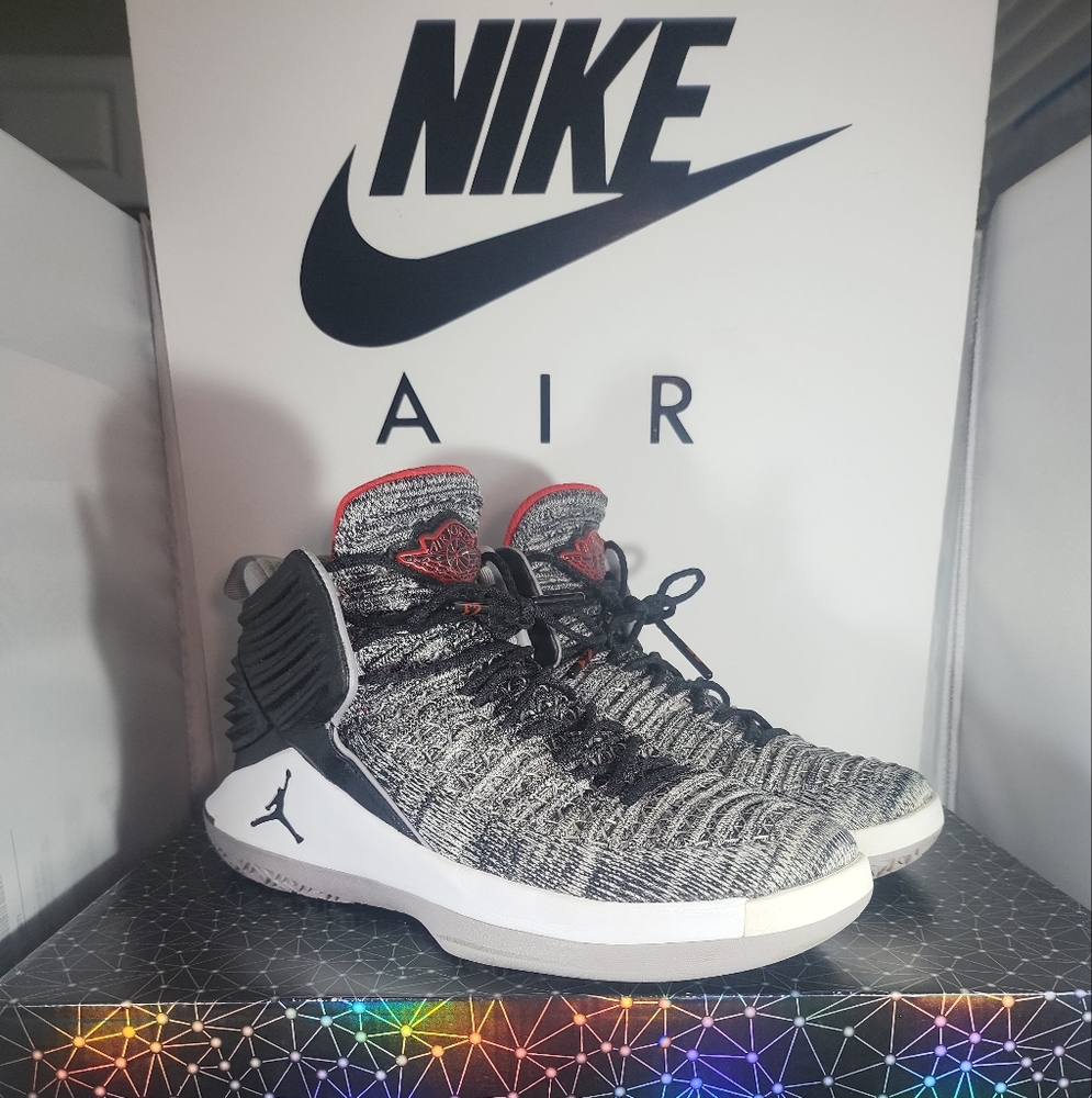 Size 6- Jordan XXXII BG MVP Black Gray Red Fashion Sneakers AA1254 002.Fits Men/
